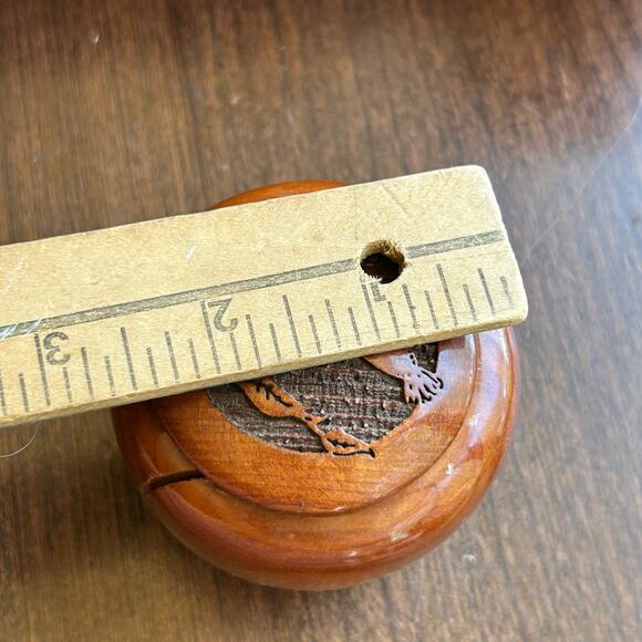 Vintage Hand Carved Trinket Box California redwood the wooden nickel hummingbird - Picture 12 of 12